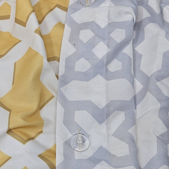 Domain Queen Duvet Cover Shams Set Grey Yellow Reversible Quatrefoil Geo… - Picture 6 of 16